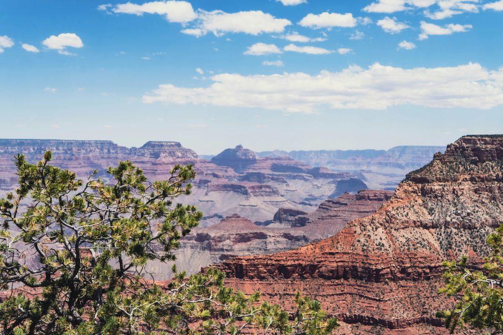 Vista panorámica del Gran Cañón al atardecer desde el South Rim, Arizona