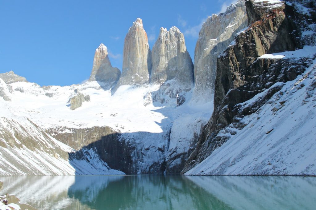 Glaciar Grey con icebergs en el Parque Nacional Torres del Paine, Chile